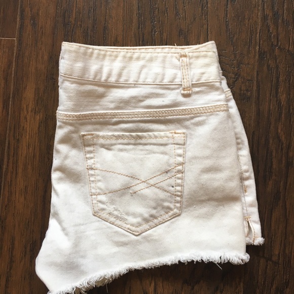 White Jean Shorts - Picture 2 of 2